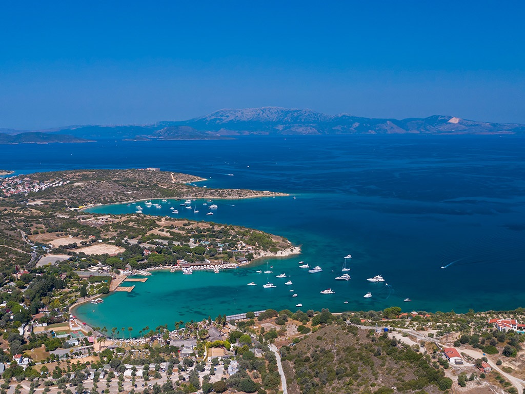 Çeşme Kamp Alanları Ücretli Ücretsiz Camping