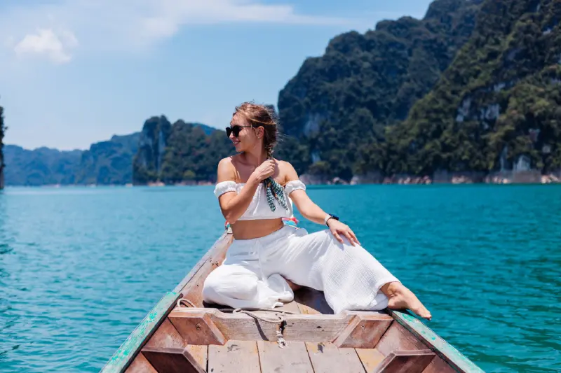 Marmaris’te paylaşımlı tekne turu tekne güvertesi